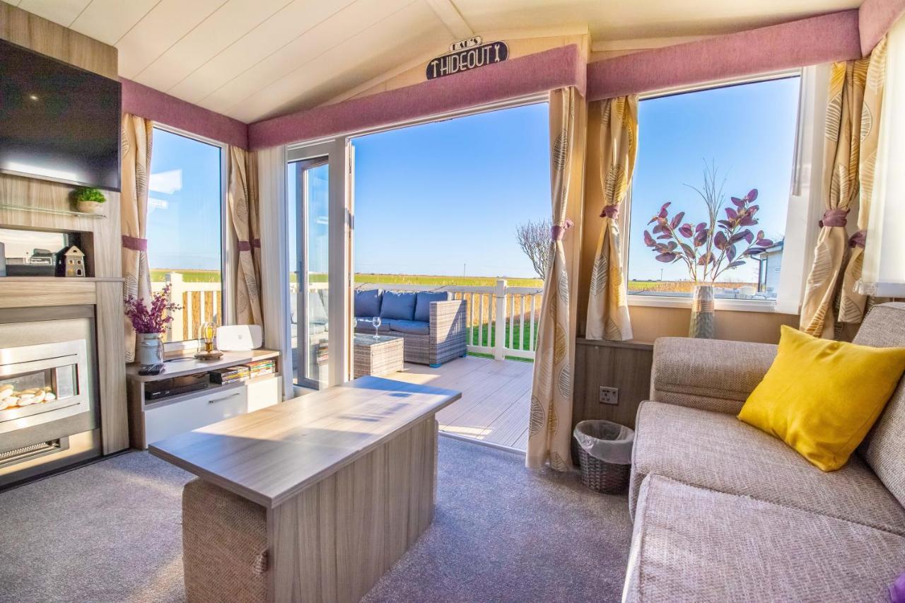 Sea 'N' Stars Platinum Plus Holiday Home With Views, Free Wifi And Netflix Camber Экстерьер фото