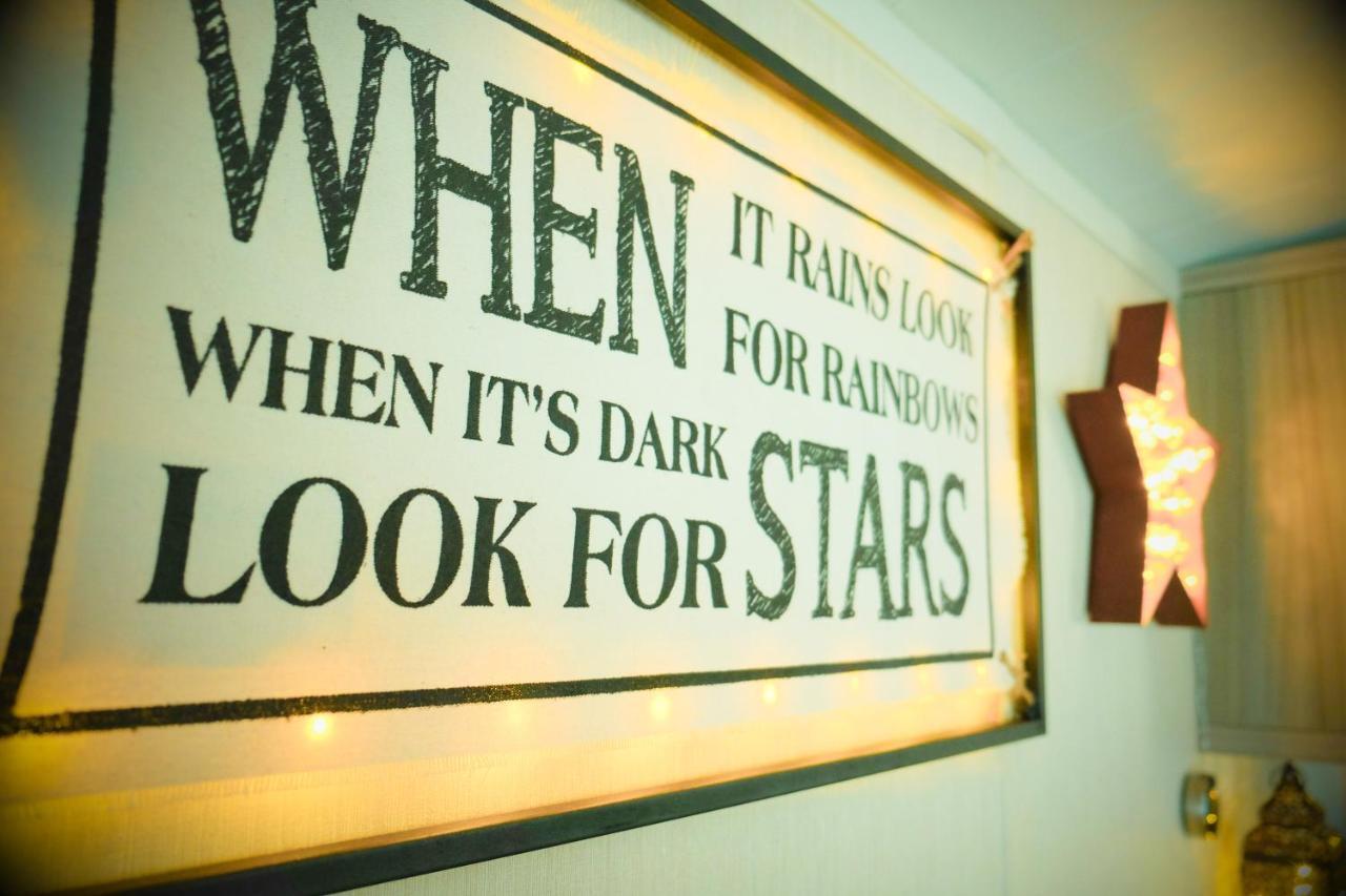 Sea 'N' Stars Platinum Plus Holiday Home With Views, Free Wifi And Netflix Camber Экстерьер фото